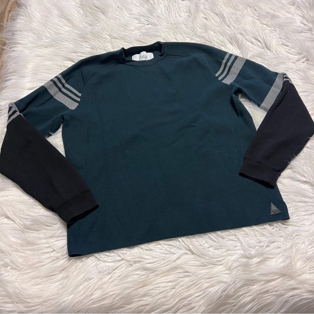AZTECH Men's Teal and Black Sweater